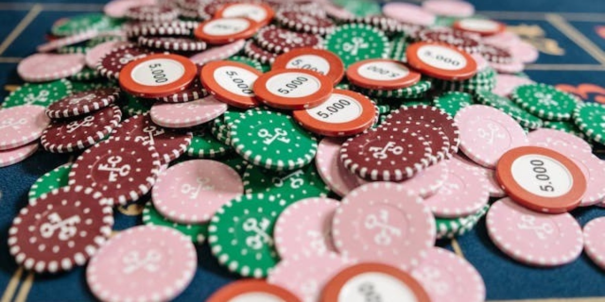The Impact of E-Sports Betting Integration on Online Casino Platforms in 2025: Trends, Opportunities, and the Future of 